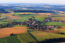 Ortsteil Wasser von Südosten im Ortsteil Unterbichtlingen in Sauldorf im Bundesland Baden-Württemberg, Deutschland
