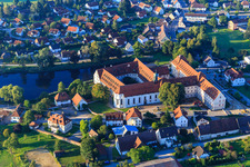 Luftbild von Internat und Klosterkirche St. Bernhard im Kloster Wald im Bundesland Baden-Württemberg, Deutschland