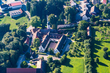 Gebäudekomplex des Augustinerinnenklosters mit Volkshochschule in Inzigkofen im Bundesland Baden-Württemberg, Deutschland