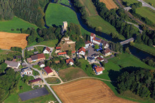 Burgruine Dietfurt und Gasthaus Mühle Dietfurt - Diesch OHG im Donautal im Ortsteil Vilsingen in Inzigkofen im Bundesland Baden-Württemberg, Deutschland
