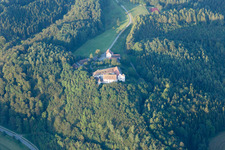 Luftbild von Hohenfels, Schule Schloss Salem Unterstufe (Burg Hohenfels) im Ortsteil Kalkofen im Bundesland Baden-Württemberg, Deutschland