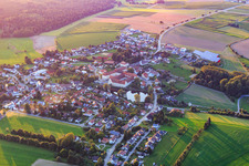 Dorfübersicht aus Süden in Wald im Bundesland Baden-Württemberg, Deutschland