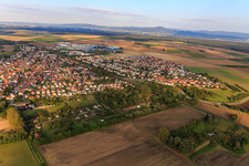 Luftbild von Ortsansicht aus Südwesten in Groß-Rohrheim im Bundesland Hessen, Deutschland