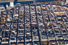 Quadratestadt im Hufeisen des Ring im Ortsteil Innenstadt in Mannheim im Bundesland Baden-Württemberg, Deutschland