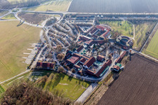 Gebäudekomplex der Hotelanlage Haslinger Hof in Kirchham im Ortsteil Dürnöd im Bundesland Bayern, Deutschland