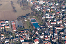 Schrägluftbild von Ortsteil Jugenheim an der Bergstrasse in Seeheim-Jugenheim im Bundesland Hessen, Deutschland