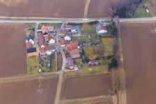 Ortsteil Welschhof von Süden in Freckenfeld im Bundesland Rheinland-Pfalz, Deutschland