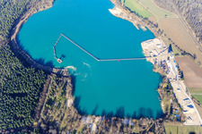 Badestrand und MinERALiX Sand und Kies GmbH - Kieswerk Scherrieble am Baggersee Weingarten im Bundesland Baden-Württemberg, Deutschland