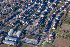 Luftbild von Ortsteil Unteröwisheim in Kraichtal im Bundesland Baden-Württemberg, Deutschland