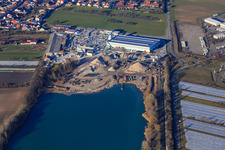 Luftbild von Betonsee mit Betonwerk Fehr Technologies aus Südwesten im Ortsteil Wiesental in Waghäusel im Bundesland Baden-Württemberg, Deutschland