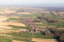 Oberrœdern im Bundesland Bas-Rhin, Frankreich aus der Vogelperspektive