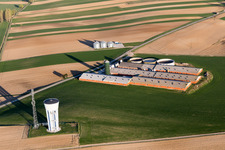 Oberlauterbach im Bundesland Bas-Rhin, Frankreich von einer Drohne aus
