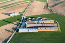 Oberlauterbach im Bundesland Bas-Rhin, Frankreich von der Drohne aus gesehen