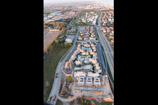 Ferienhaus- Anlage des Ferienparks Les Maisons in Jesolo in Venetien im Bundesland Metropolitanstadt Venedig, Italien