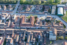 Drohnenaufname von Comacchio im Bundesland Ferrara, Italien