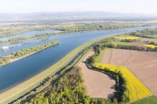 Rheinschleusse Iffezheim in Roppenheim im Bundesland Bas-Rhin, Frankreich vom Flugzeug aus