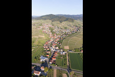 Ortsteil Eisental in Bühl im Bundesland Baden-Württemberg, Deutschland aus der Luft
