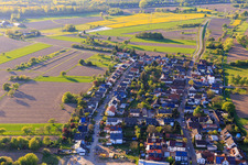 Dorfansicht aus Südosten im Ortsteil Förch in Rastatt im Bundesland Baden-Württemberg, Deutschland
