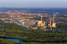 Karlsruher Rheinhäfen jenseits des Rheins mit EnBW Energie Baden-Württemberg AG, Rheinhafen-Dampfkraftwerk Karlsruhe am Abend aus Westen im Ortsteil Daxlanden, Deutschland