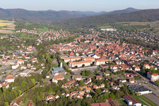 Luftbild von Caserne Hoche in Wissembourg im Bundesland Bas-Rhin, Frankreich