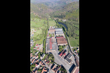 Zinswiller im Bundesland Bas-Rhin, Frankreich aus der Luft betrachtet