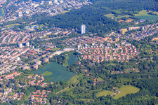 Hochhaus in der Harald-Hamberg-Straße am Wildpark an den Eichen zwischen Ortsteil Deutschhof und Ortsteil Haardt in Schweinfurt im Bundesland Bayern, Deutschland