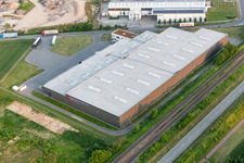 Luftbild von Lagerhallen und Speditionsgebäude der Eichenlaub Logistik GmbH in Rohrbach im Bundesland Rheinland-Pfalz, Deutschland