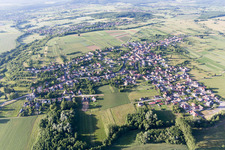 Luftaufnahme von Gunstett im Bundesland Bas-Rhin, Frankreich