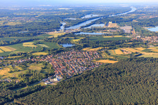 Ortsübersicht vom Bienwald bis zum Rhein aus Norden in Berg im Bundesland Rheinland-Pfalz, Deutschland