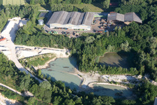 Drohnenbild von Riedseltz im Bundesland Bas-Rhin, Frankreich