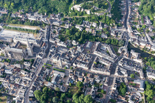 Vendôme im Bundesland Loir-et-Cher, Frankreich von der Drohne aus gesehen