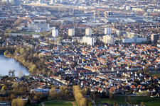Almenhof von Süden im Ortsteil Lindenhof in Mannheim im Bundesland Baden-Württemberg, Deutschland