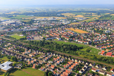 Nordstraße und Südstraße an der Bahnlinie im Ortsteil Riedlingen in Donauwörth im Bundesland Bayern, Deutschland