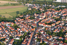 Sankt Leo der Große Kirche im Ortsteil Sankt Leon in St. Leon-Rot im Bundesland Baden-Württemberg, Deutschland