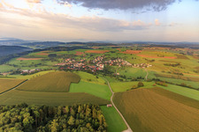 Dorfansicht aus Osten in Mühlingen im Bundesland Baden-Württemberg, Deutschland