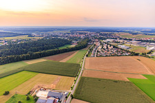 Luftbild von Wohngebiet Sonnenrain neben SPIE ESCAD Automation GmbH im Ortsteil Wattenreute in Pfullendorf im Bundesland Baden-Württemberg, Deutschland