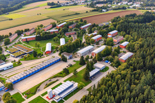 Staufer Kaserne mit Ausbildungszentrum Spezielle Operationen am Flugplatz in Pfullendorf im Bundesland Baden-Württemberg, Deutschland