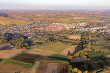 Drohnenbild von Wissembourg im Bundesland Bas-Rhin, Frankreich