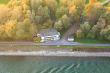 Rhoischnook Aufflugslokal am Rheinufer in Germersheim im Bundesland Rheinland-Pfalz, Deutschland
