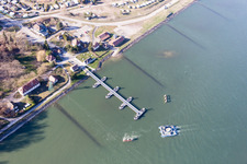 Seltz/Plittersdorf: Solarfähre über den Rhein in Rastatt im Bundesland Baden-Württemberg, Deutschland