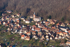 Luftbild von Ernolsheim-lès-Saverne im Bundesland Bas-Rhin, Frankreich
