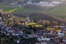 Drohnenbild von Autun (Burgund) im Bundesland Saône-et-Loire, Frankreich
