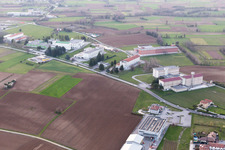 Drohnenbild von San Daniele del Friuli im Bundesland Udine, Italien
