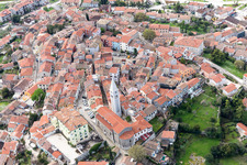 Vrsar im Bundesland Gespanschaft Istrien, Kroatien aus der Luft
