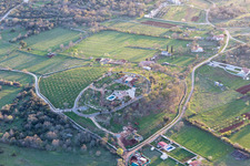 Schrägluftbild von Spanidiga im Bundesland Gespanschaft Istrien, Kroatien