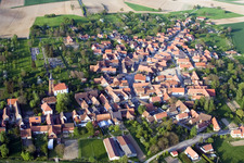 Hunspach im Bundesland Bas-Rhin, Frankreich aus der Vogelperspektive