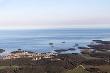 Flengi im Bundesland Gespanschaft Istrien, Kroatien von oben