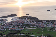 Vrsar im Bundesland Gespanschaft Istrien, Kroatien aus der Luft