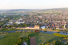 Holzminden im Bundesland Niedersachsen, Deutschland von oben