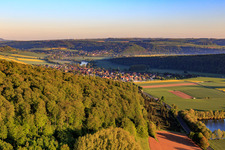 Ortsansicht an der Weser in Heinsen im Bundesland Niedersachsen, Deutschland
